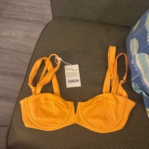 Monday Swimwear Clementine Clovelly Top size L